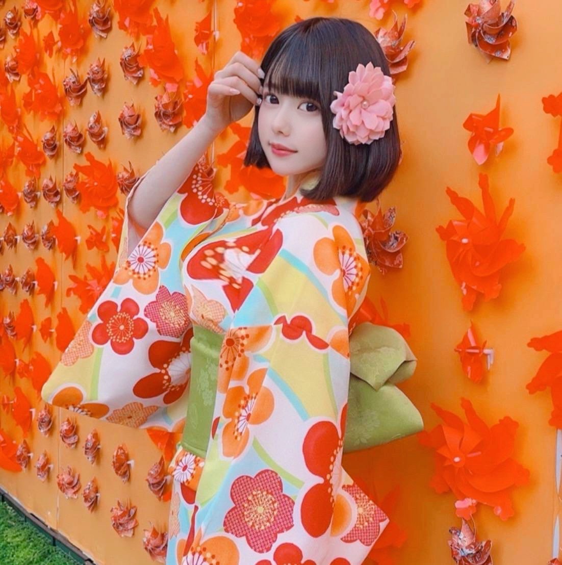 日本高雄柚莉愛外約圖片