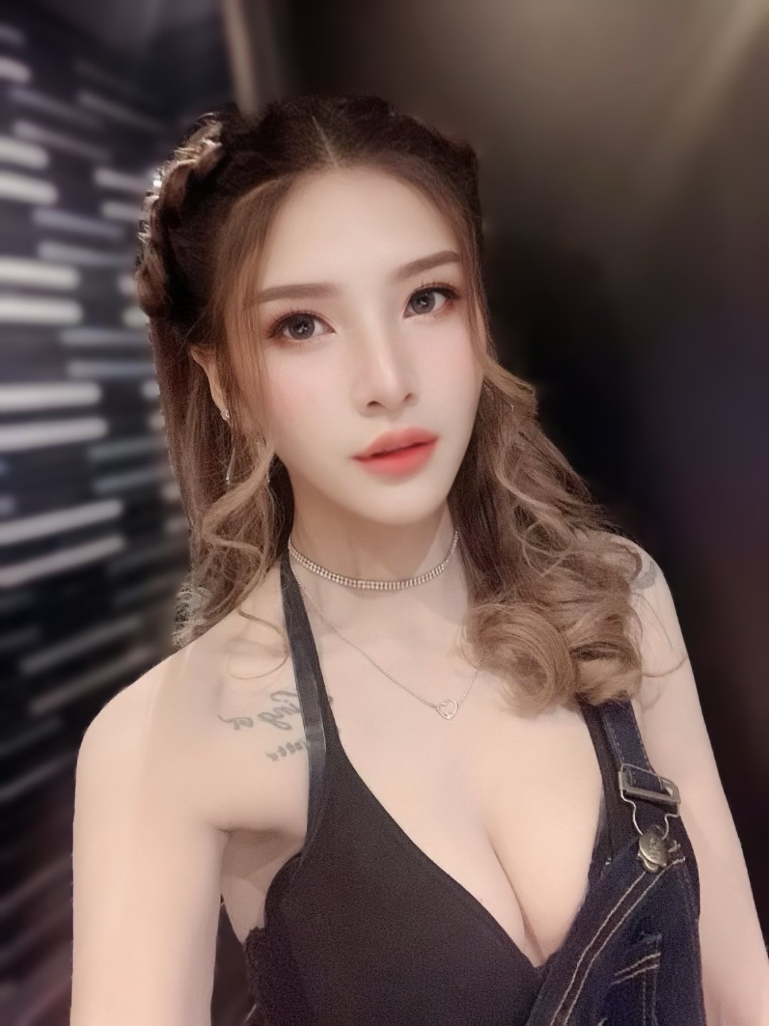 泰國台北吳愛純定點圖片