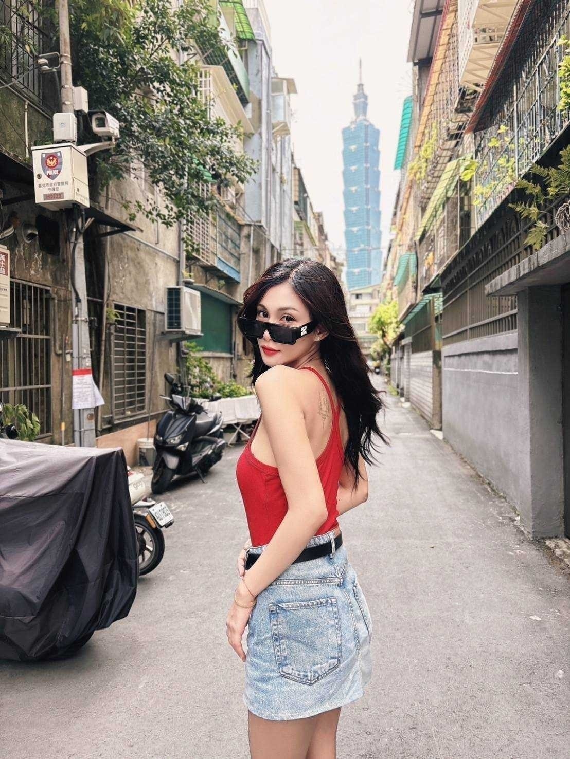 港澳台中古力娜扎Lisa定點圖片
